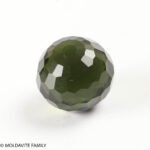 MOLDAVITE GEMSTONE 10 CT - A QUALITY (MCT015) - Image 2